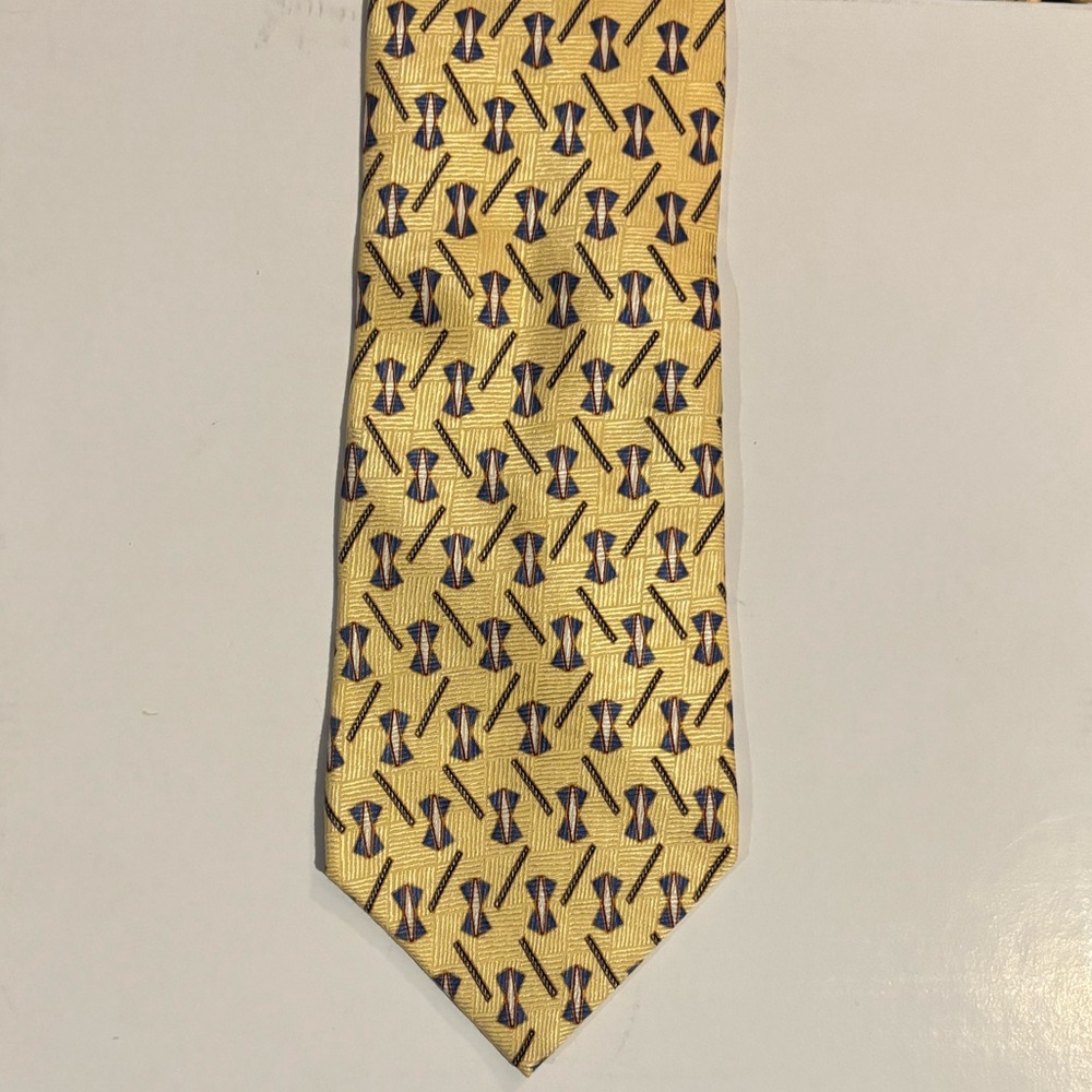 Neo Bill Blass silk tie